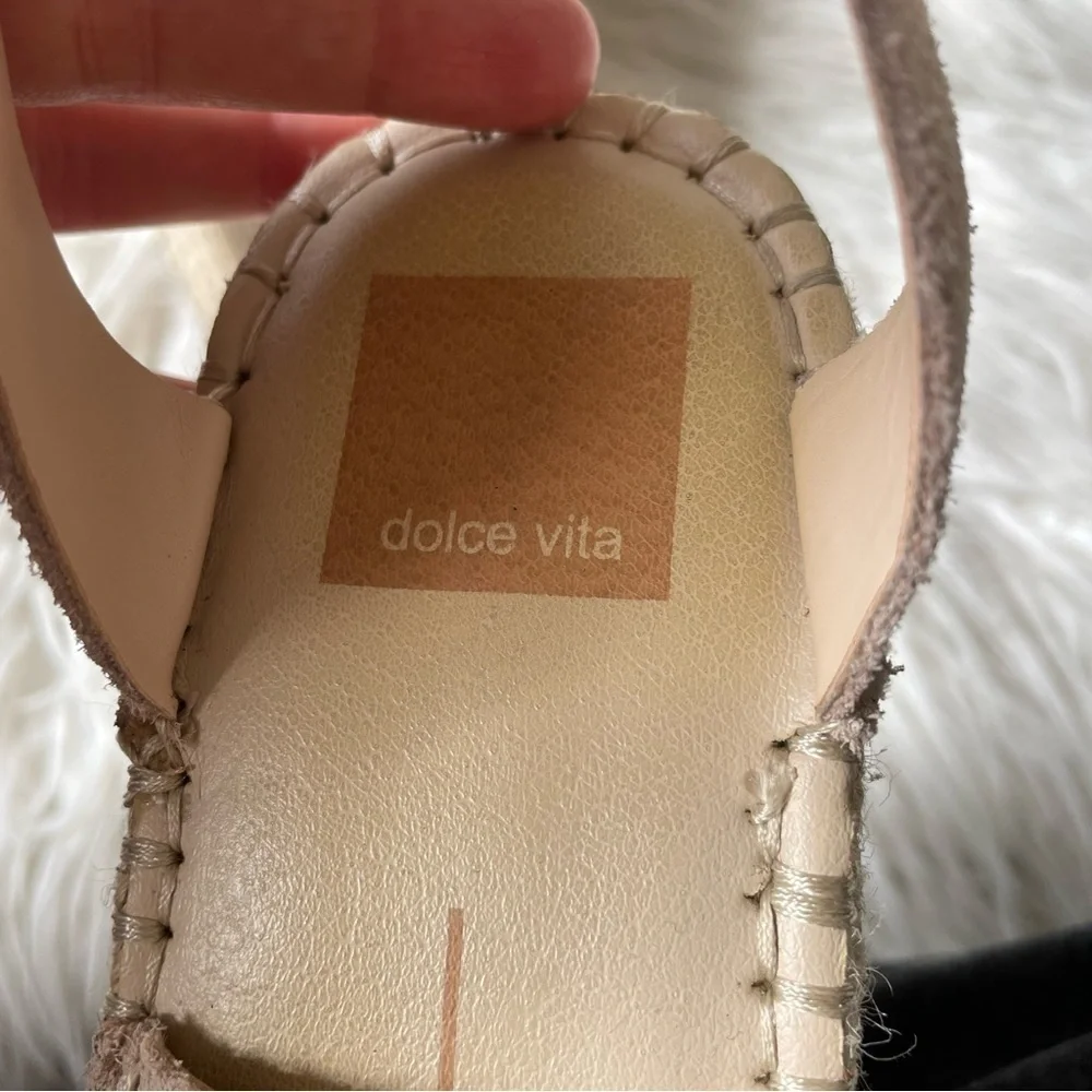 Dolce Vita Beige Shae Suede Espadrille Platform Wedge Heel Strappy Sandal EUC 9
